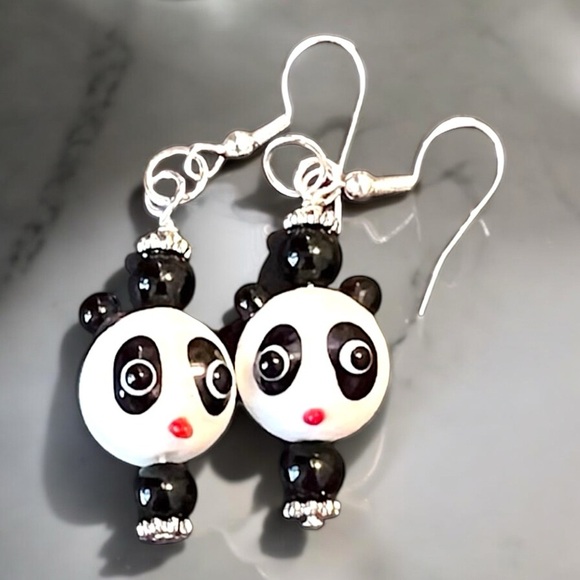 Glass Panda Bear Earrings Panda earrings Panda bear earrings. Adorable - Picture 15 of 17